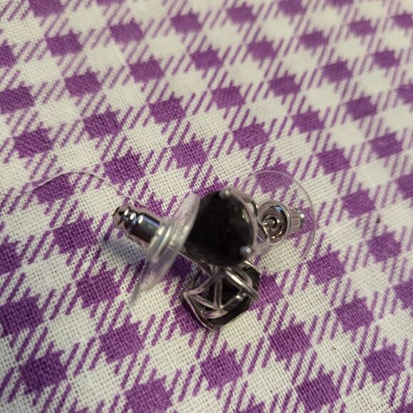 Black Tourmaline Heart Stud Earrings in Platinum Over Sterling Silver - Picture 4 of 6